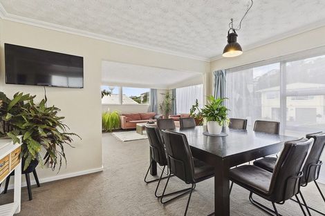 Photo of property in 15 Brora Crescent, Papakowhai, Porirua, 5024