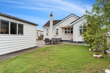 Photo of property in 204 High Street South, Carterton, 5713