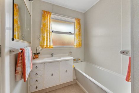 Photo of property in 8 Esperance Street, St Albans, Christchurch, 8052