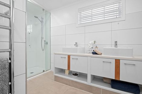 Photo of property in 6 Johnson Street, Dinsdale, Hamilton, 3204