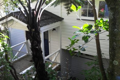 Photo of property in 6 Margaret Street, Wadestown, Wellington, 6012