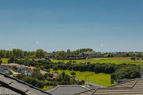 Photo of property in 4 Kiwa Crescent, Gulf Harbour, Whangaparaoa, 0930