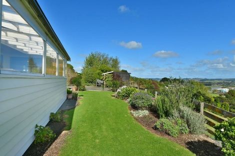 Photo of property in 75 Pipitiwai Drive, Helensville, Kaukapakapa, 0871