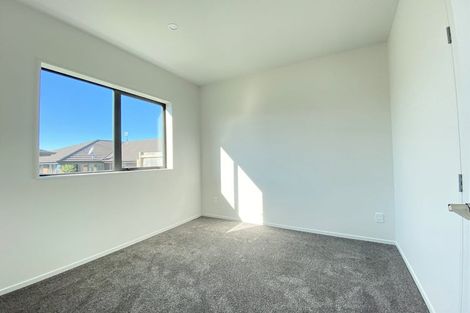 Photo of property in 8 Parton Road, Pukekohe, 2120