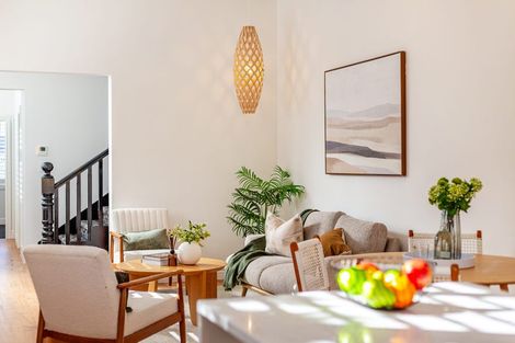 Photo of property in 2-4 Caroline Street, Mount Victoria, Wellington, 6011