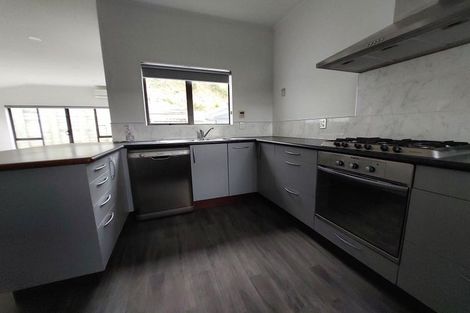 Photo of property in 6b Claverton Grove, Churton Park, Wellington, 6037