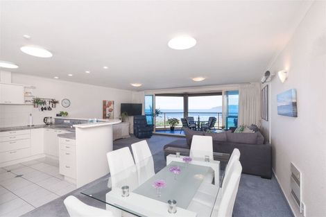 Photo of property in Ocean Apartments, 44-46 Marine Parade, Paraparaumu Beach, Paraparaumu, 5032