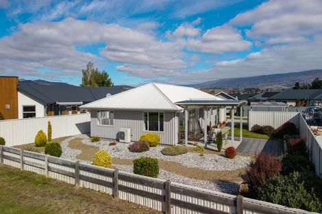 Photo of property in 18 Brooke Place, Alexandra, 9320