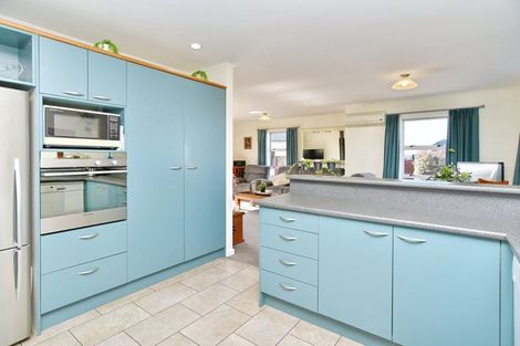 Photo of property in 10b Karlaw Place, Parklands, Christchurch, 8083