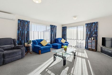 Photo of property in 47 Meridian Grove, Kelvin Grove, Palmerston North, 4414