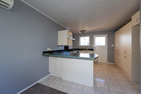 Photo of property in 1/35 Robinson Crescent, Tamatea, Napier, 4112