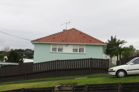 Photo of property in 28 Karaka Street, Helensville, 0800
