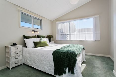 Photo of property in 110 Grey Street, Cambridge, 3434