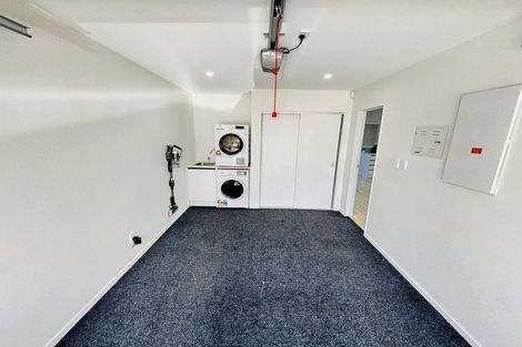 Photo of property in 19c Farwood Drive, Henderson, Auckland, 0612