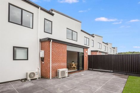 Photo of property in 4 Breakwater Way, Whitby, Porirua, 5024