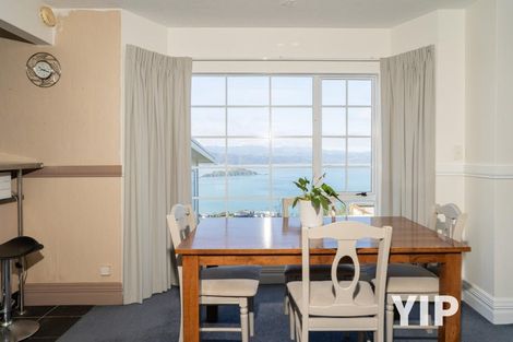 Photo of property in 4a Sunhaven Drive, Newlands, Wellington, 6037