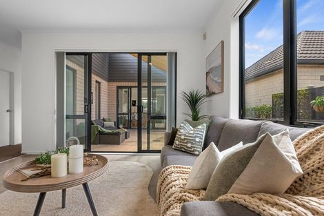 Photo of property in 82 Landing Drive, Pyes Pa, Tauranga, 3112
