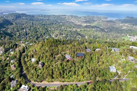Photo of property in 176-178 Scenic Drive, Titirangi, Auckland, 0604
