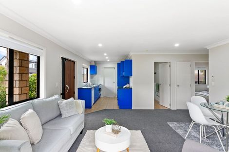 Photo of property in 4 Aldon Lane, The Gardens, Auckland, 2105