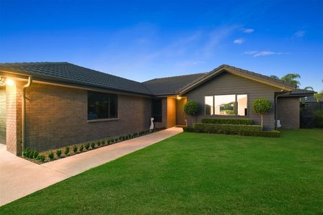 Photo of property in 11 Foxbury Court, Rototuna North, Hamilton, 3210