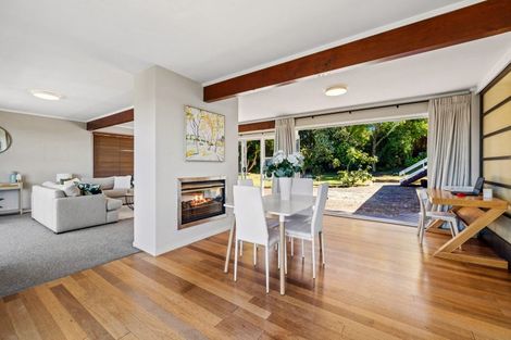 Photo of property in 13 Carlisle Road, Torbay, Auckland, 0630