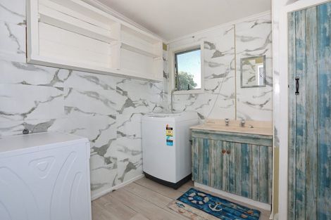 Photo of property in 75 Punga Street, Tangimoana, 4822