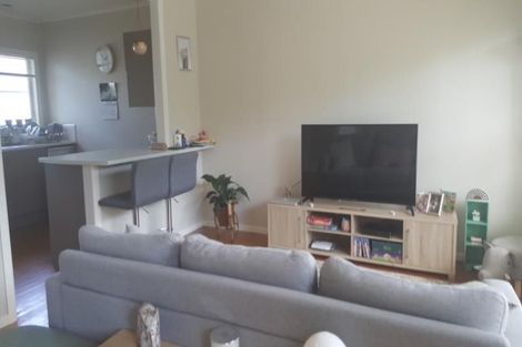 Photo of property in 2/156 Hinemoa Street, Birkenhead, Auckland, 0626