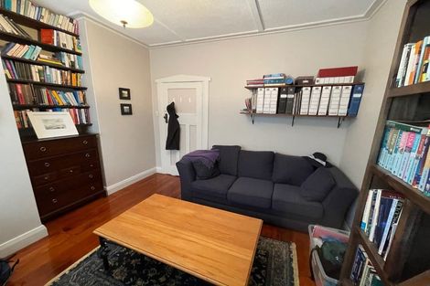 Photo of property in 74 Mitchell Street, Brooklyn, Wellington, 6021