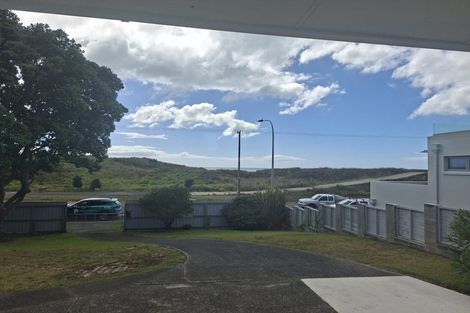 Photo of property in 686 Papamoa Beach Road, Papamoa Beach, Papamoa, 3118
