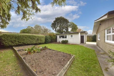 Photo of property in 19 Ashfield Place, Ilam, Christchurch, 8041