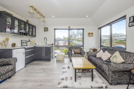 Photo of property in 188 Hill Road, Manurewa, Auckland, 2105