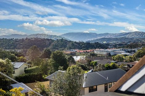 Photo of property in 14 Longitude Place, Whitby, Porirua, 5024