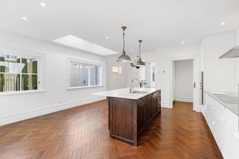 Photo of property in 54 Majoribanks Street, Mount Victoria, Wellington, 6011