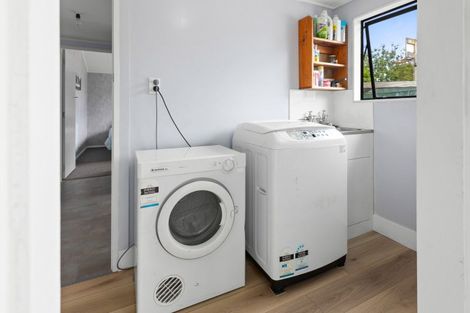 Photo of property in 7 Rathbone Street, Waipawa, 4210