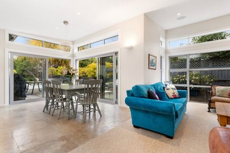 Photo of property in 23 Waiwetu Street, Fendalton, Christchurch, 8052