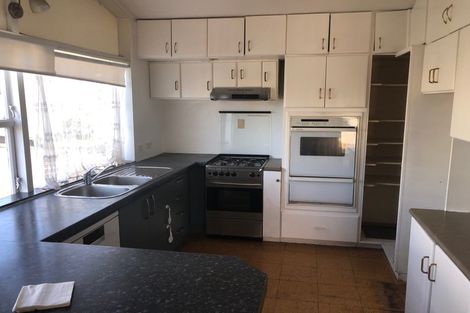 Photo of property in 334 Triangle Road, Massey, Auckland, 0614