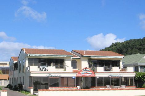 Photo of property in 30 Marine Parade, Mount Maunganui, 3116