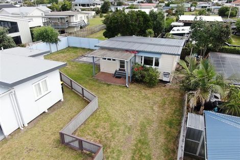 Photo of property in 609b Ocean Road, Whangamata, 3620