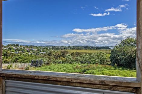 Photo of property in 24 Edge Street, Onerahi, Whangarei, 0110