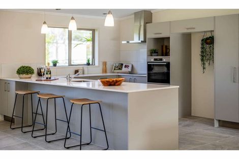 Photo of property in 9 Okura Drive, Kerikeri, 0230
