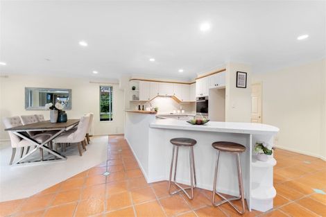 Photo of property in 19 Gilberd Place, Torbay, Auckland, 0630