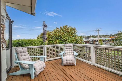 Photo of property in 1/23 Raines Avenue, Forrest Hill, Auckland, 0620