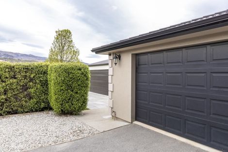 Photo of property in 32 Ferry Lane, Mount Pisa, Cromwell, 9383