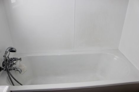 Photo of property in 20 Landon Avenue, Mangere East, Auckland, 2024