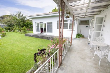Photo of property in 9 Cassino Crescent, Onekawa, Napier, 4110