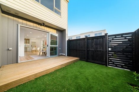 Photo of property in 30 Carruth Road, Papatoetoe, Auckland, 2025