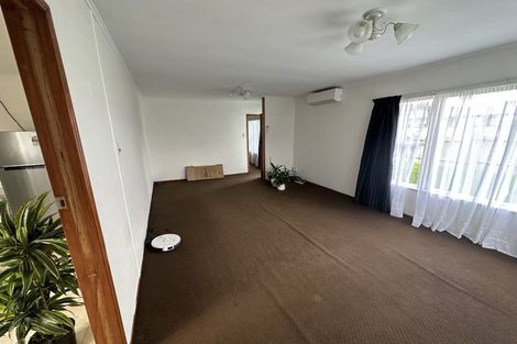 Photo of property in 663 Te Atatu Road, Te Atatu Peninsula, Auckland, 0610