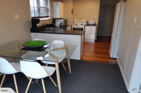 Photo of property in 28 Avro Crescent, Hornby, Christchurch, 8042