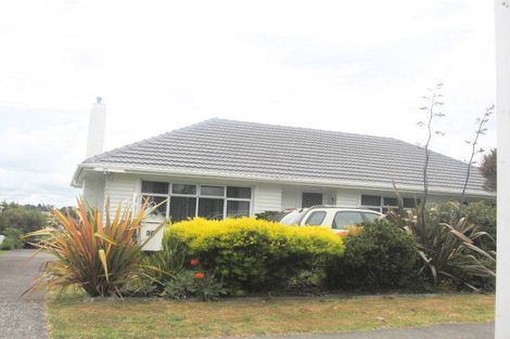 Photo of property in 38 Oxford Street, Te Puke, 3119