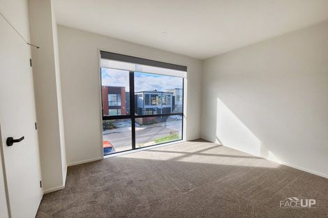 Photo of property in 8 Landing Path Drive, Hobsonville, Auckland, 0616